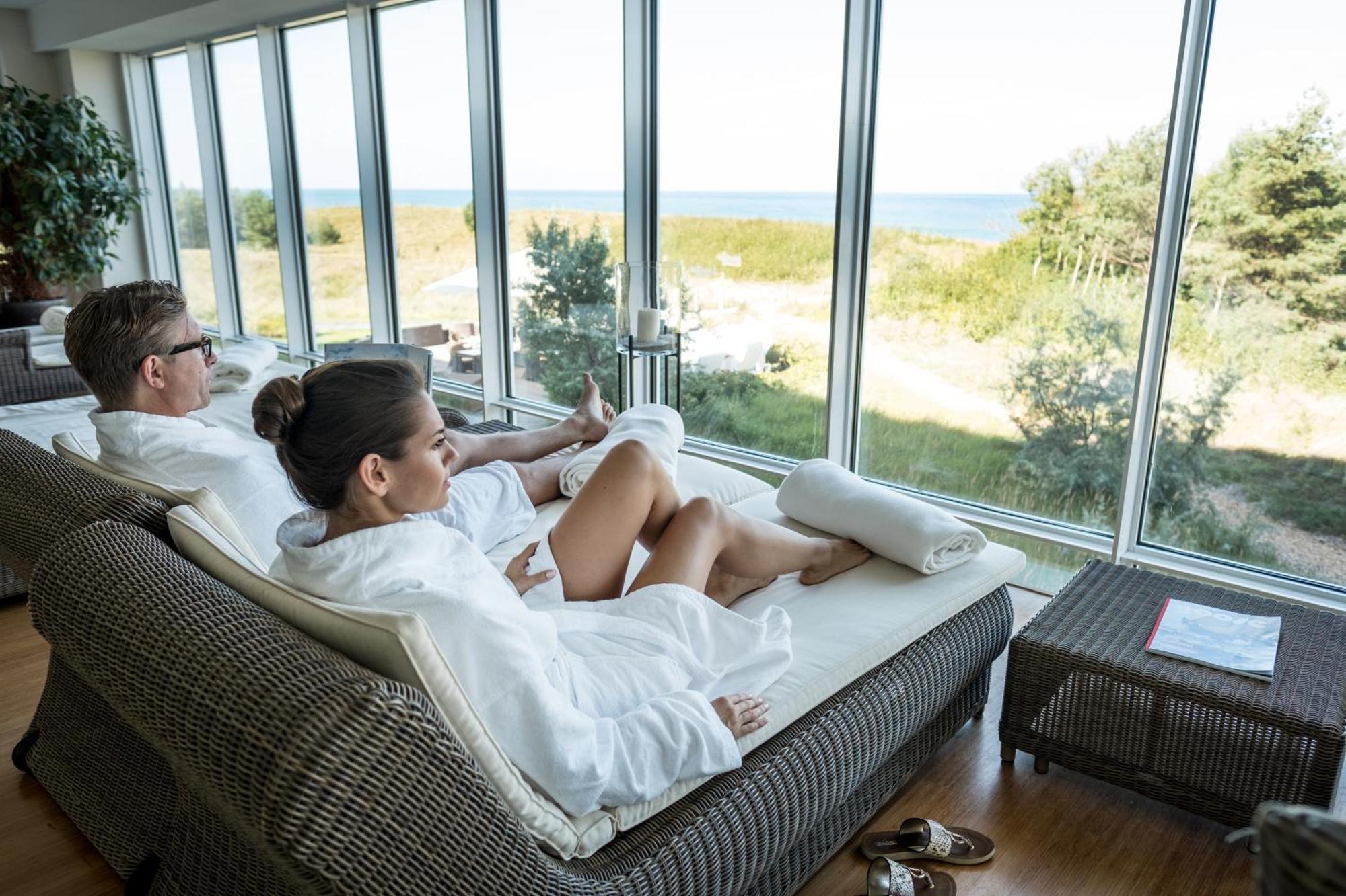 Strandhotel Duenenmeer - Adults Only Dierhagen Exteriör bild