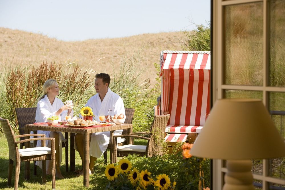 Strandhotel Duenenmeer - Adults Only Dierhagen Exteriör bild